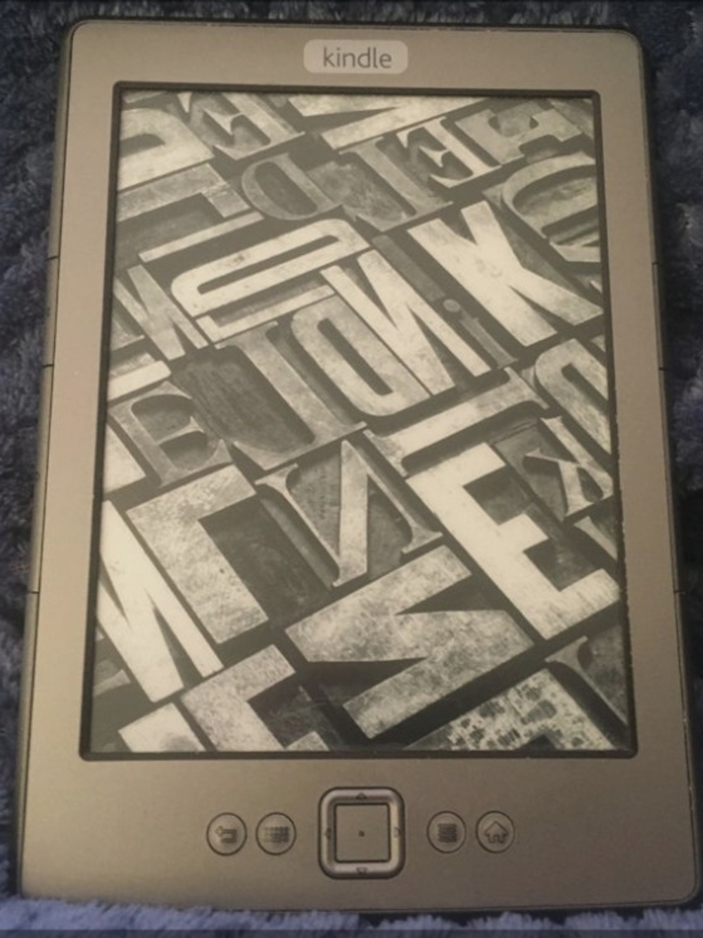 Kindle Model D01100 Gray